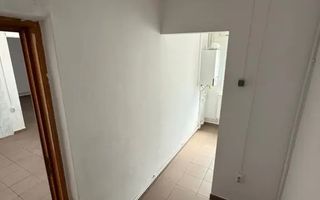 Spațiu comercial de închiriat, 58 mp, parter, stradă principală, Podu Iloaiei - Poză 3