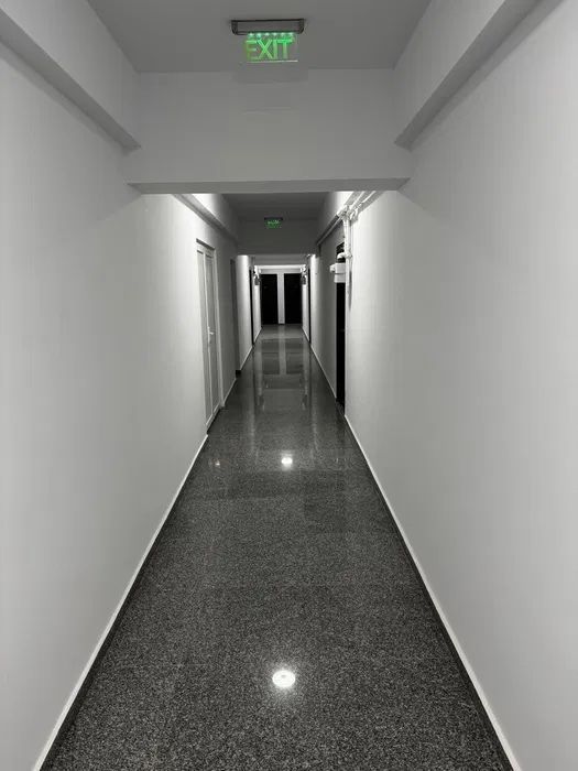 GARSONIERA LUJERULUI - CENTRALA PROPRIE, BLOC NOU, METROU 10 MINUTE - Poză 8