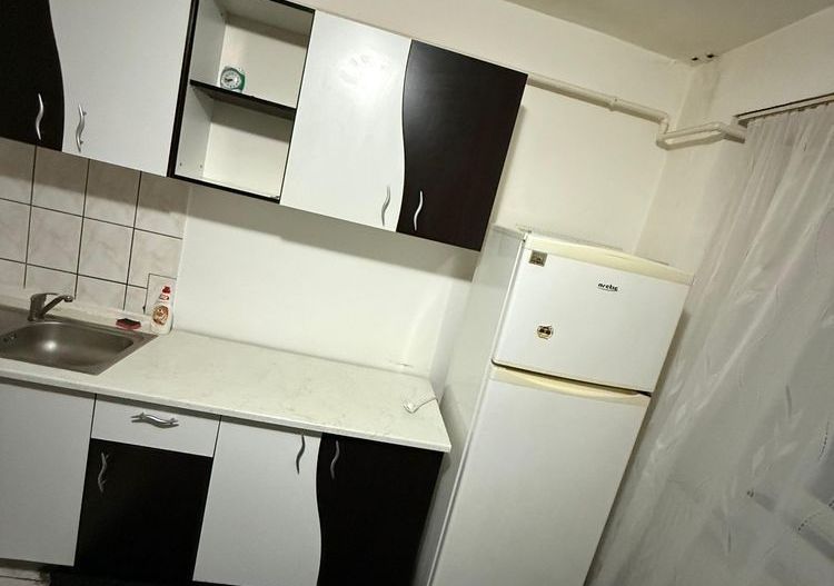 Dambovita | 3 Camere | Etaj Intermediar | Centrala Proprie. - Poză 6