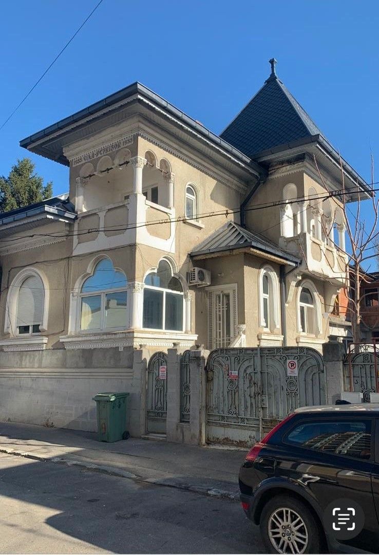 Vila de patrimoniu spatioasa I Zona Mihai Bravu I Teren 443 mp - Poză 3