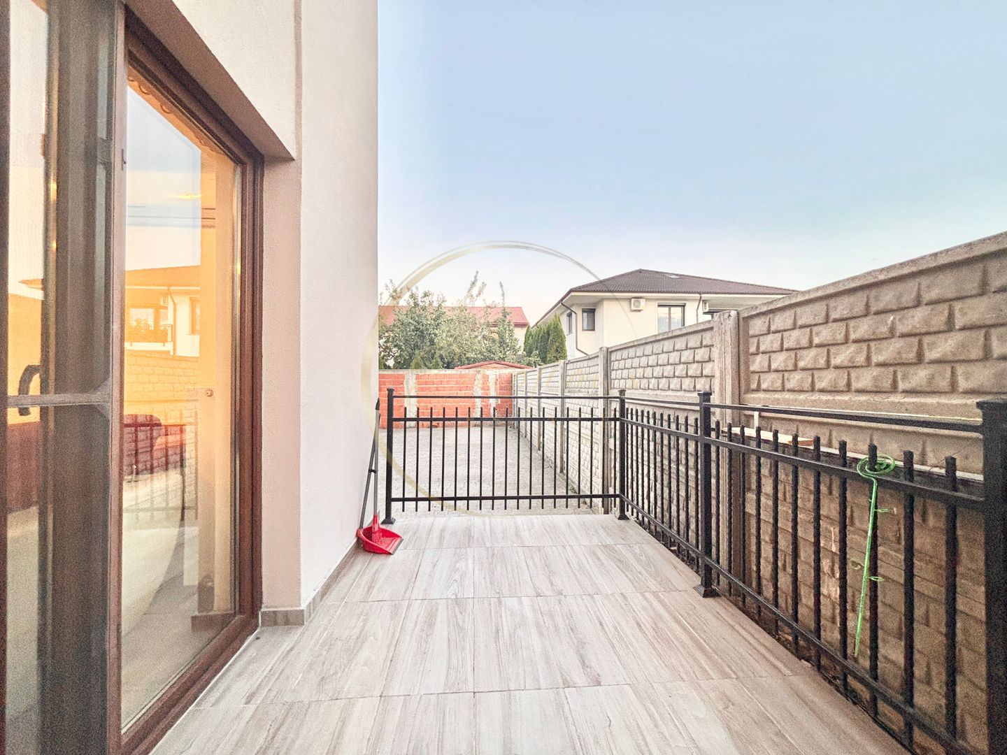 SUPER OFERTĂ | Apartament 2 camere - Giroc | Terasă și 2 locuri de parcare - Poză 9