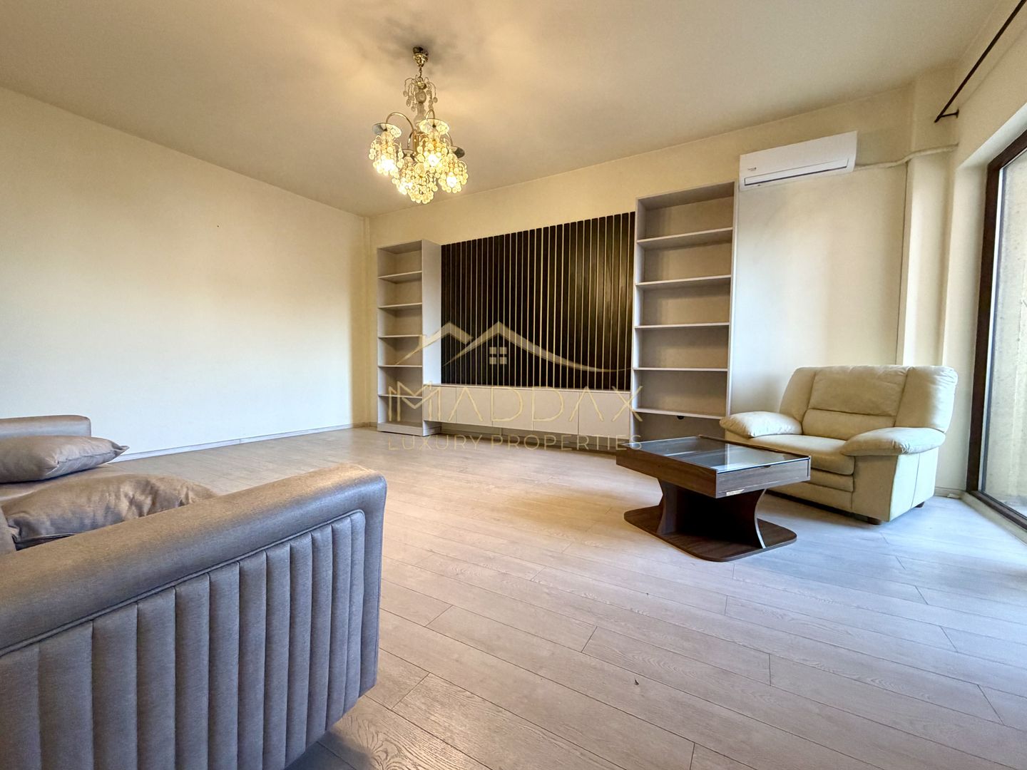 Apartament cu 2 camere *75mp* // Ștefan cel Mare - Dinamo - Poză 1