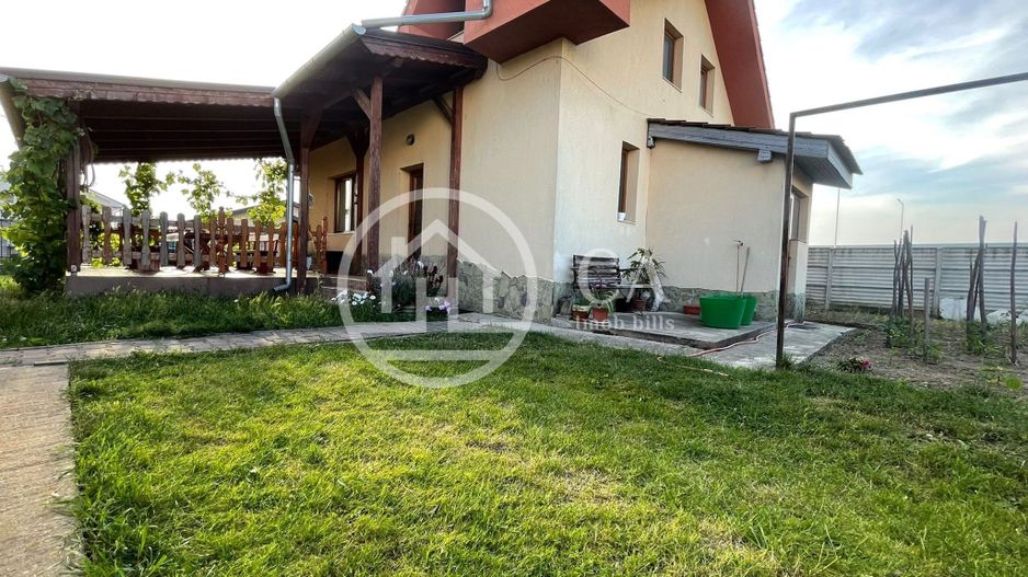 Casa de vânzare cu 4 camere in Santandrei, Bihor. - Poză 2
