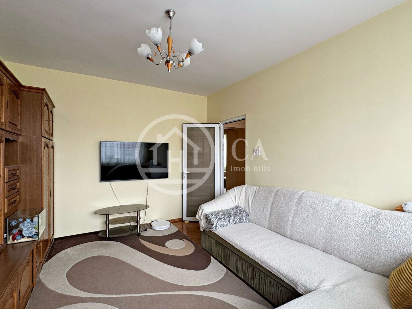 Apartament de vânzare cu 3 camere in zona Dacia, Oradea - Poză 3