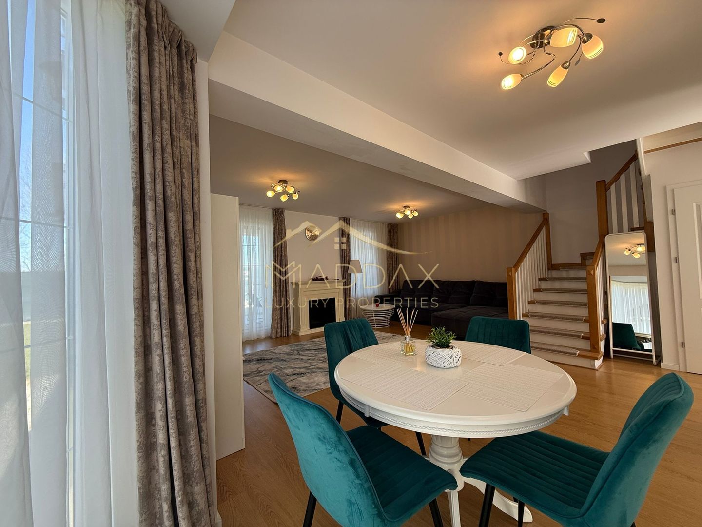 Vila duplex**Modernă** 4 Camere *132mp* / 2 Locuri parcare // CORBEANCA - Poză 6