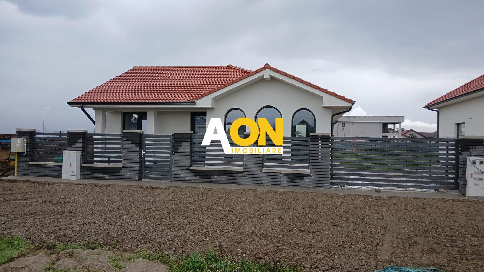 Casa 3 Camere, Teren 353 mp, Zona Micesti, Toate Utilitatile - Poză 1