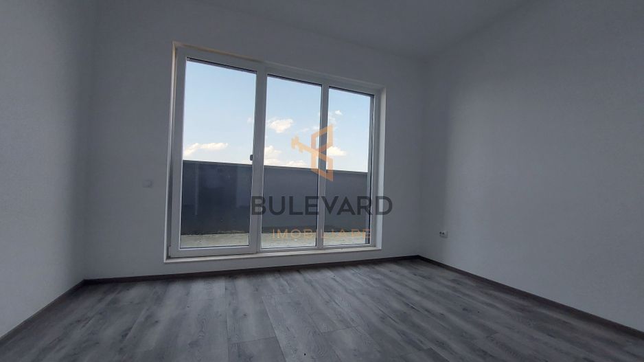 Penthouse cu terasa de 67 mp+parcare subterana! - Poză 8