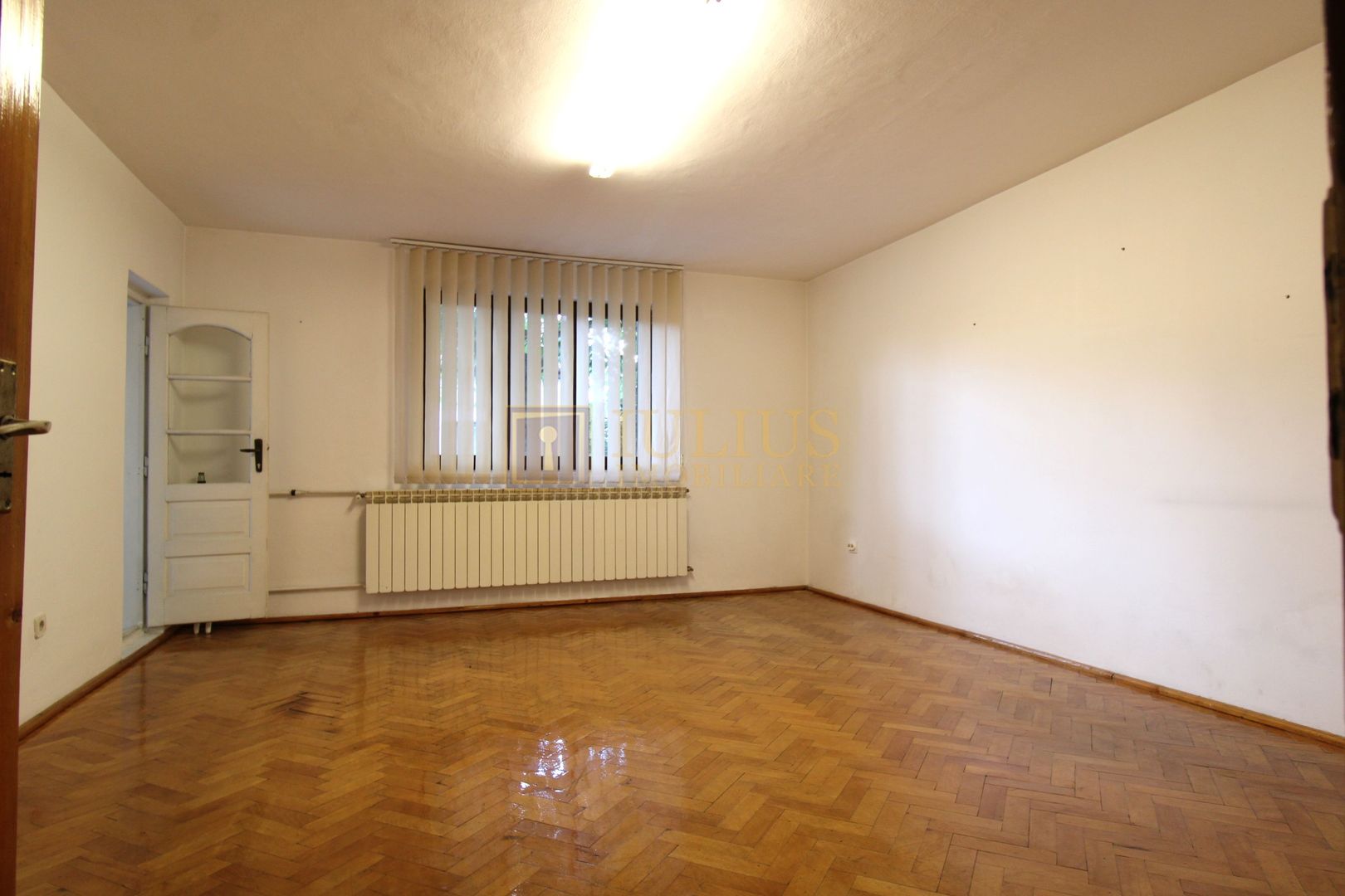 Spatiu de 135 mp la parter, ideal pentru spatiu comercial sau birouri - Poză 4