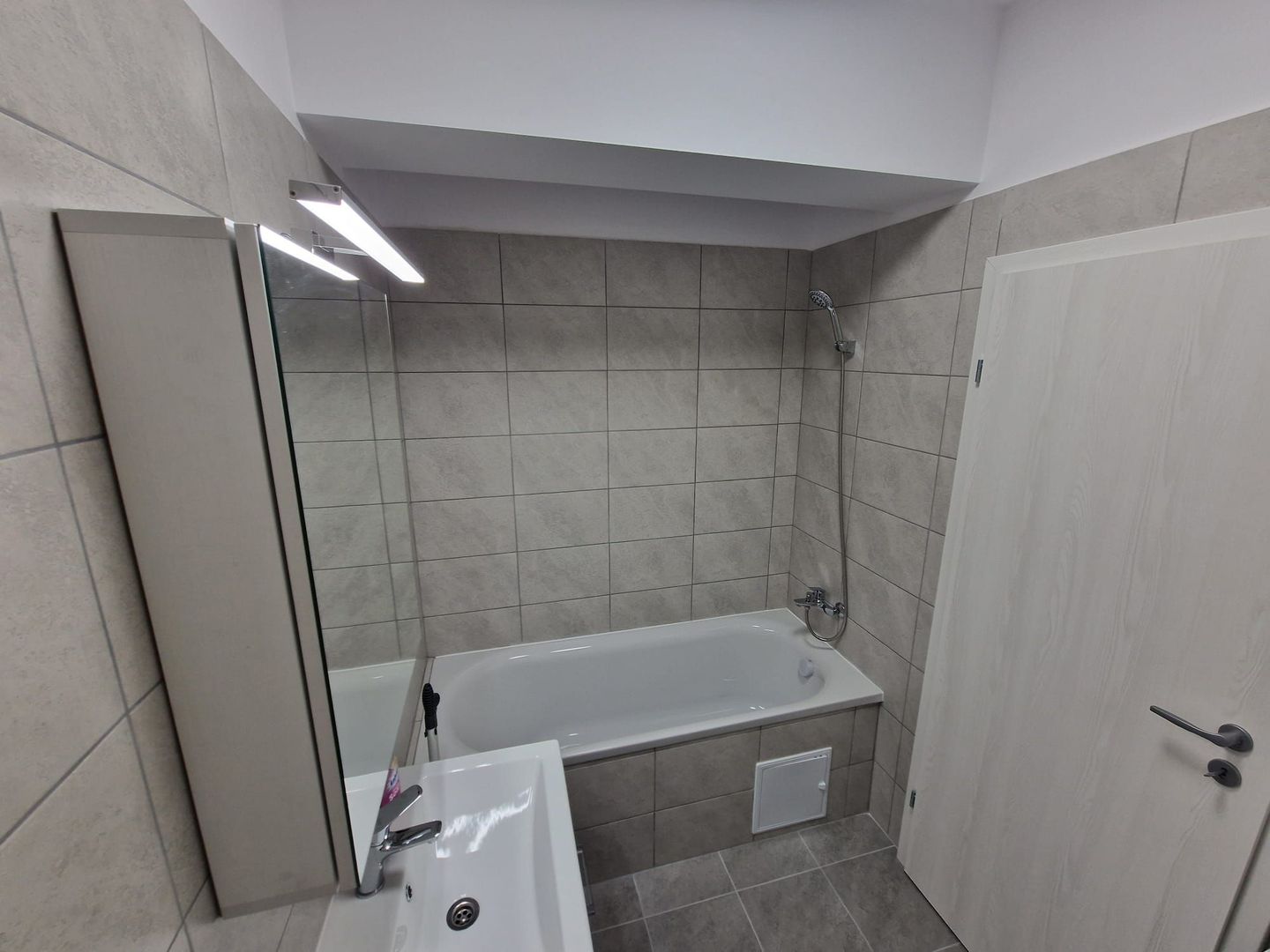 GARSONIERA METALURGIEI, BUCATARIE INCHISA, CENTRALA, LOC PARCARE - Poză 6