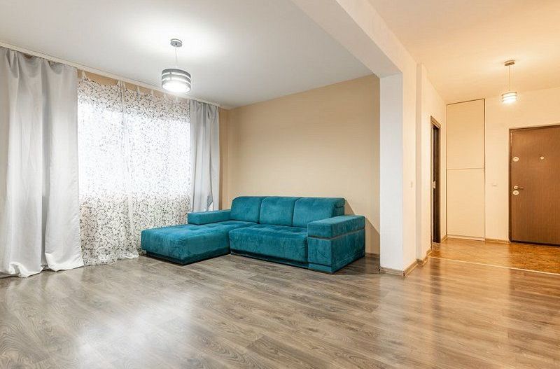 Vânzare apartament cu 2 camere, 62 mp utili, situat într-un imobil tip vilă - Poză 2