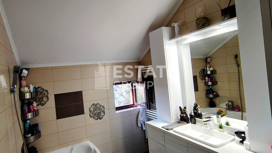 Apartament cu 3 camere in Dumbravita complet mobilat si utilat - Poză 11