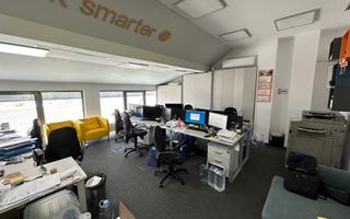 Spațiu  inchiriat   birouri   316 mp - Poză 21