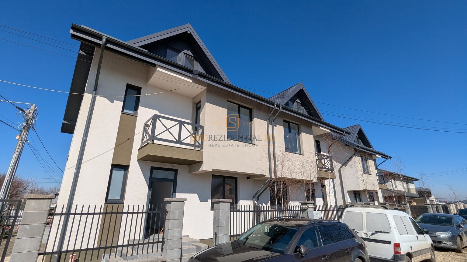 Vila excelenta tip duplex, P+1+Mansarda, Comuna Berceni - Poză 1