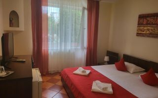 Pensiune de vanzare in Eforie Nord - Poză 11