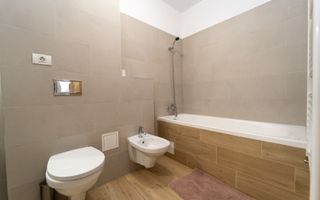 Apartament de închiriat cu 2 camere în Tractorul, Brașov - Poză 11