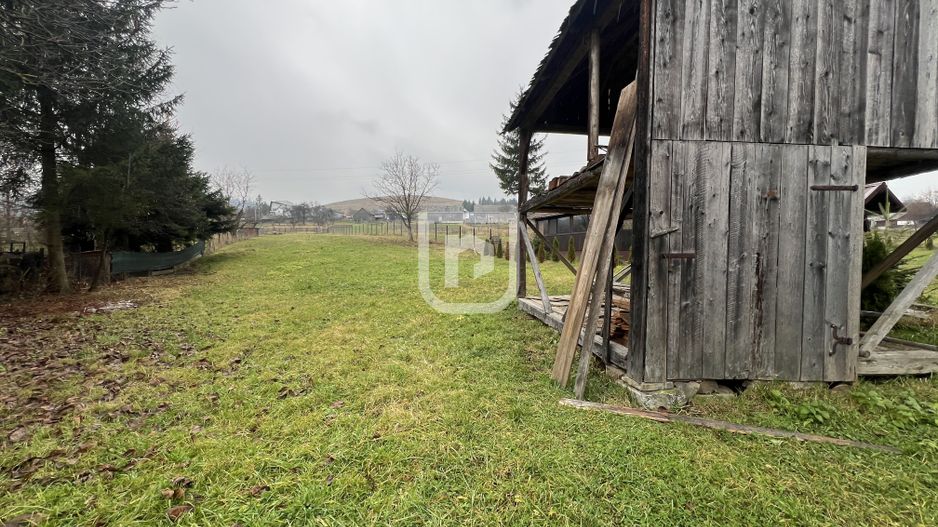 De vanzare casa, atelier fierarie, 4 anexe - 2507 mp in Manastirea Humorului - Poză 14