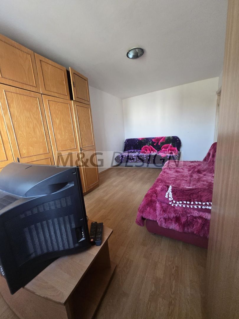 Ap 3 camere, zona Lipovei, etaj 3, decomandat - Poză 45