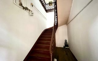 Ap. în Vilă– 4 camere | Ultracentral – Parcul Cișmigiu | Curte comună - Poză 9