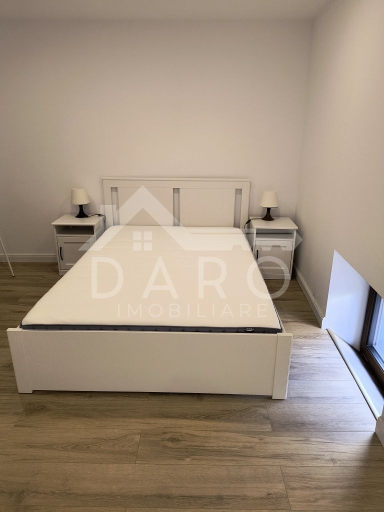 Ap cu 2 camere in centru, decomandat - Poză 6