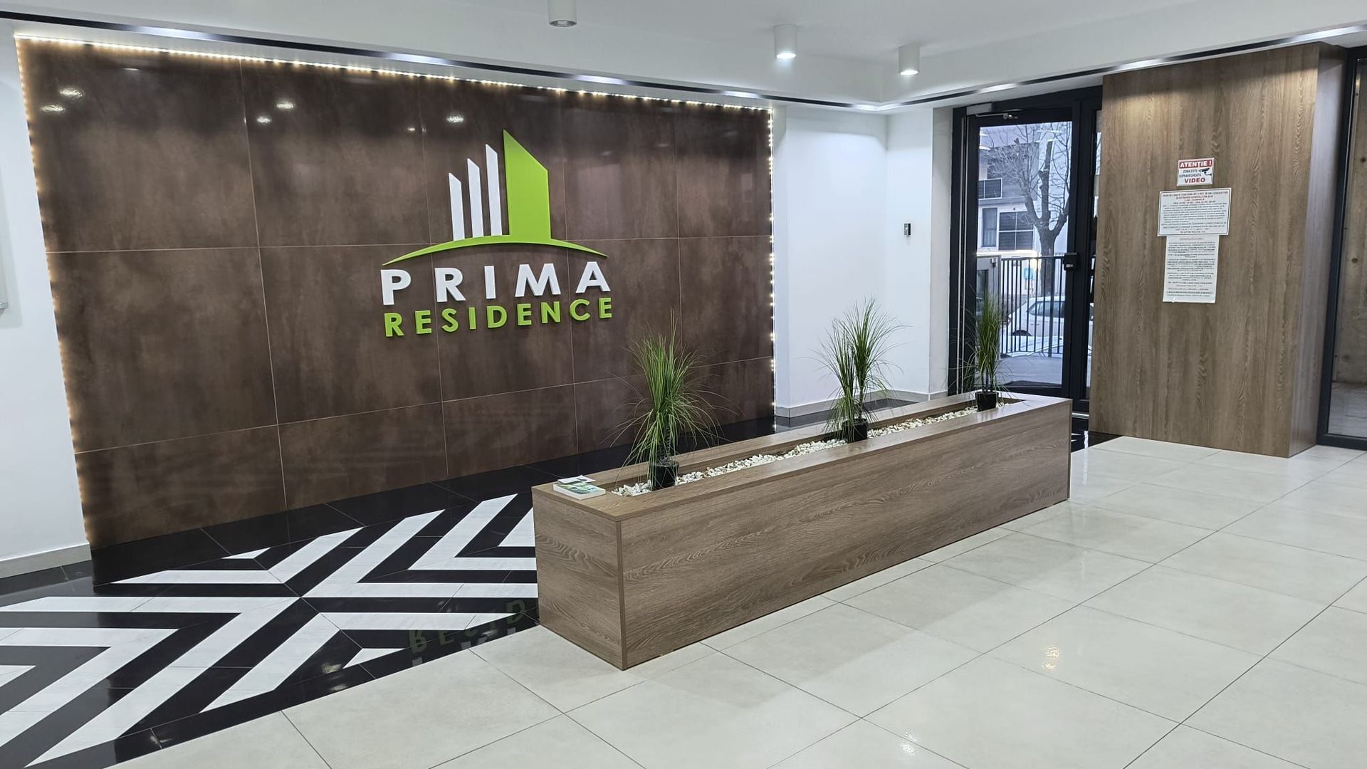 Chirie, 1 camera, Prima Onestilor, 300 E/luna - Poză 1