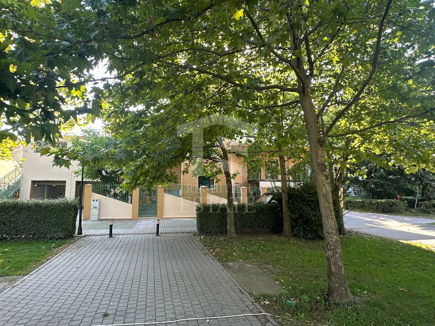 Spatiu Comercial in Parcul Primariei Snagov Ghermanesti 400 mp - Poză 10