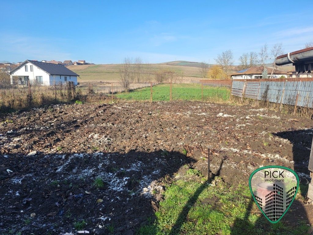 P 1160 - Teren de 2000 mp în Mureș, Nazna - Poză 1
