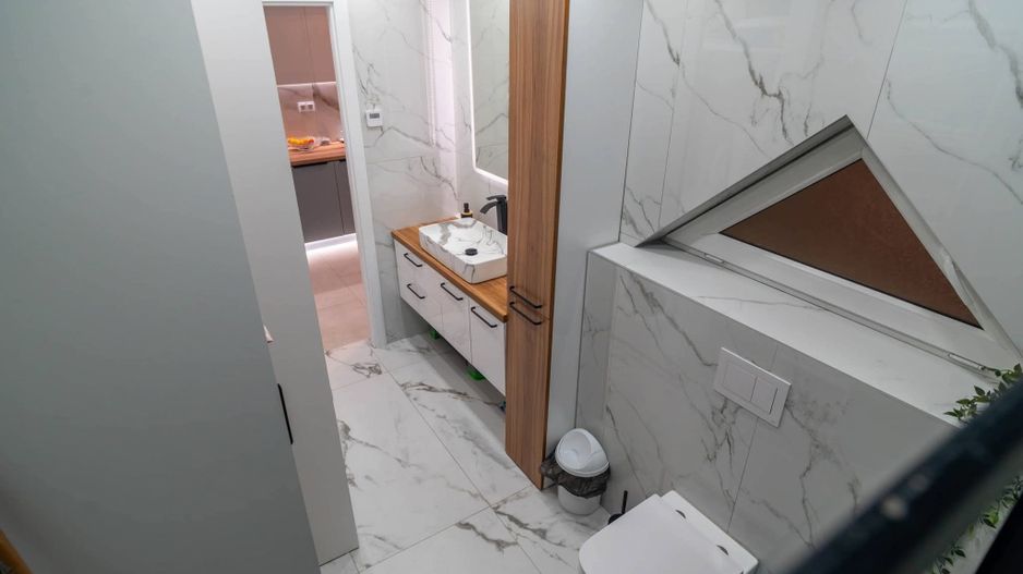 Apartament deosebit într-o clădire cu istorie, în centrul Timișoarei  📍 - Poză 4