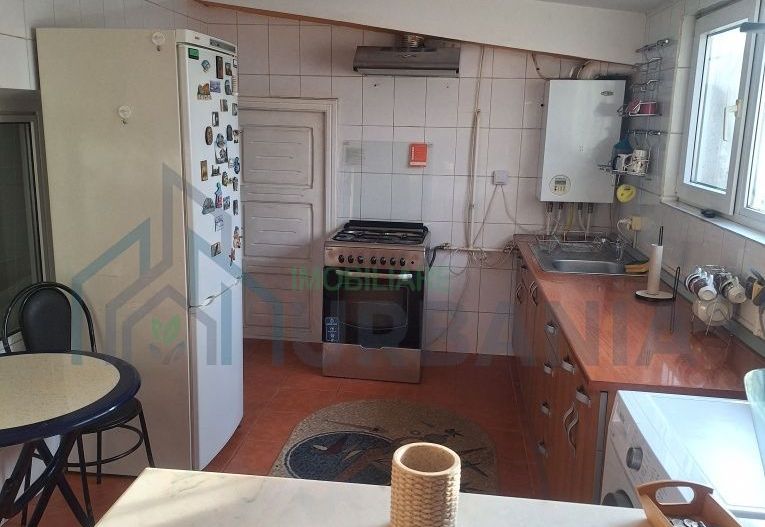 Pf .  INCHIRIEZ Ap 3 Cam D Centru Civic - Poză 2