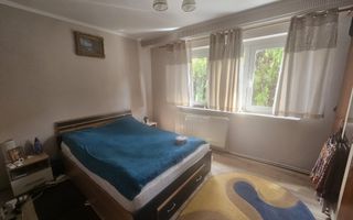 Apartament 4 camere, etaj 1 – Exercițiu, lângă Poștă - Poză 3