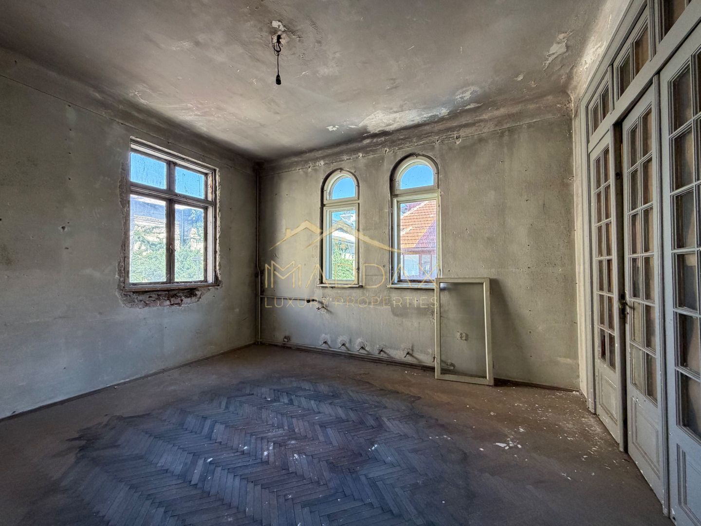 Vila cu 10 camere *540mp* // Zona Titulescu - Poză 19