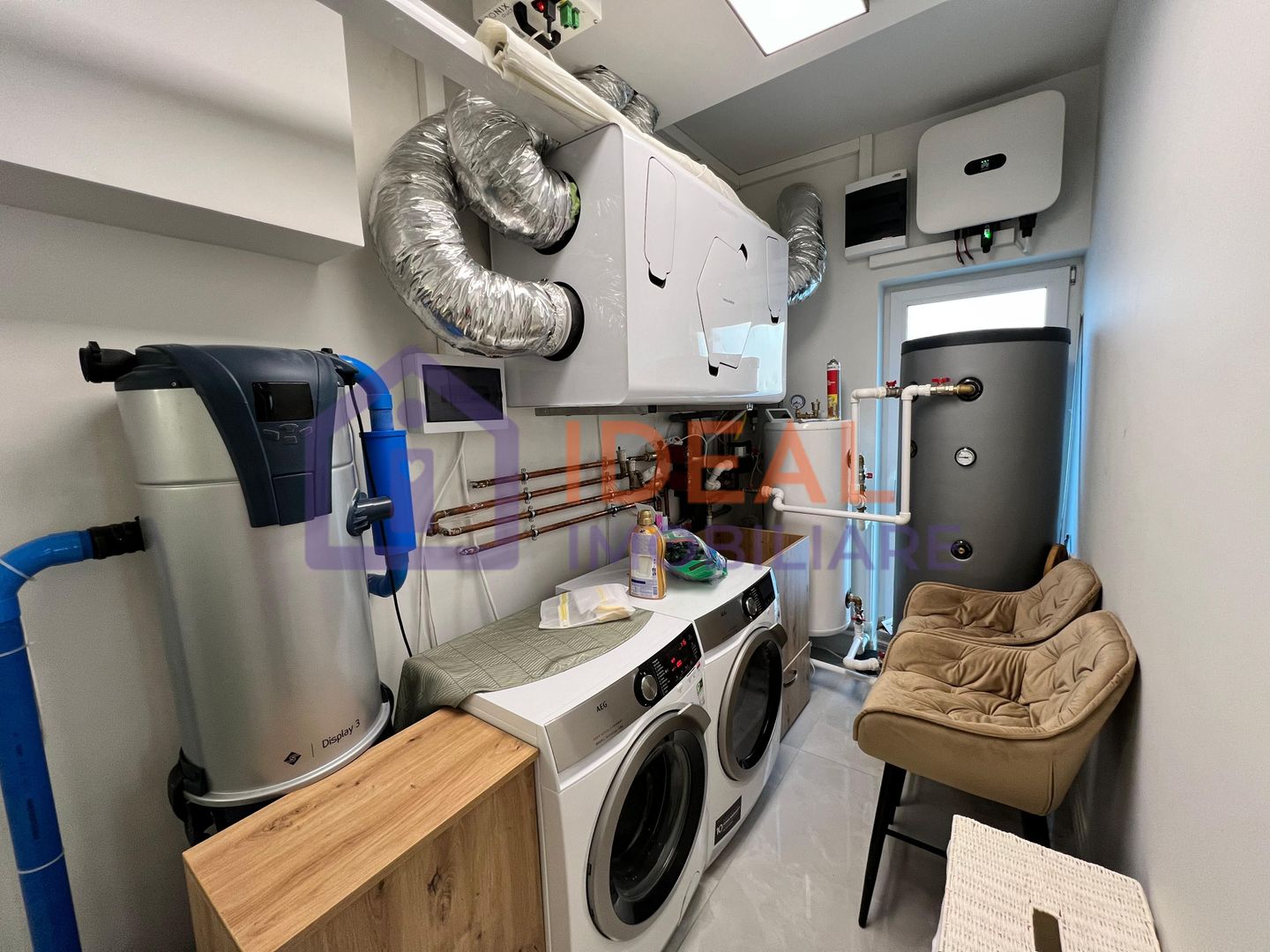 Casa Individuala Moderna Ultrafinisata, in Selimbar - Poză 18