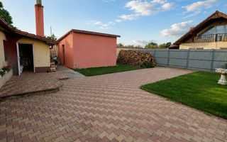 Casa cu 4 camere in localitatea Cheresig - Poză 3