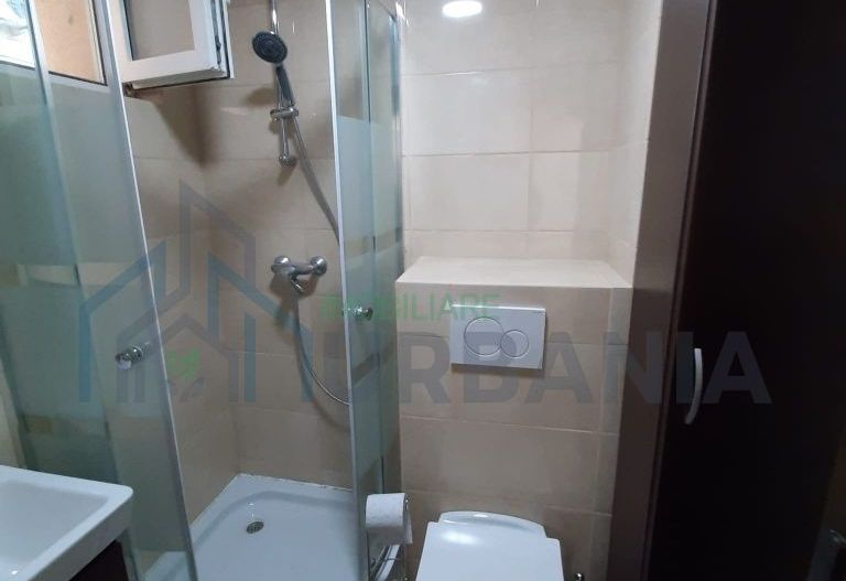 Închiriez apartament 2 cam. Podu Roș - Poză 6