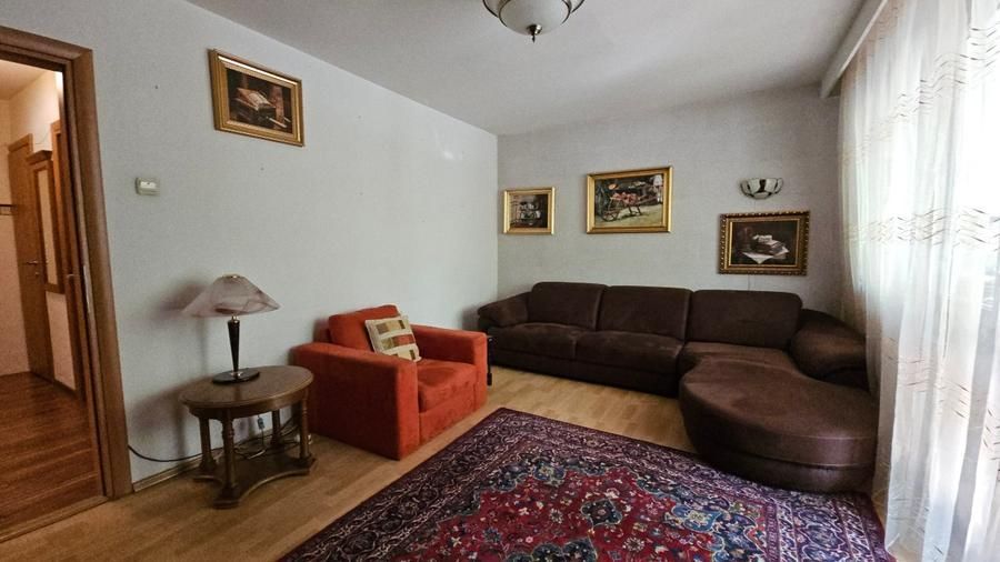 Apartament 3 camere. Etaj 1. Centrala.  Zona Brancoveanu . Confort si liniste. - Poză 2