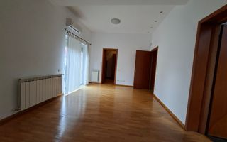 Vilă luminoasă I Gradina mare si loc de joacă privat I Iancu Nicolae - Poză 33