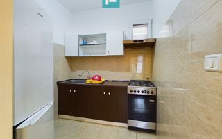 Casă cu 5 camere în Vladimirescu - Poză 9