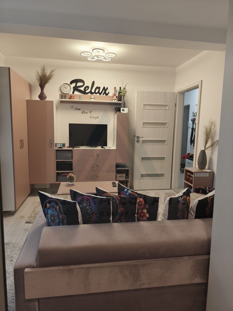 Apartament modern 2 camere si curte privata 45 mp pe Doamna Stanca - Poză 3