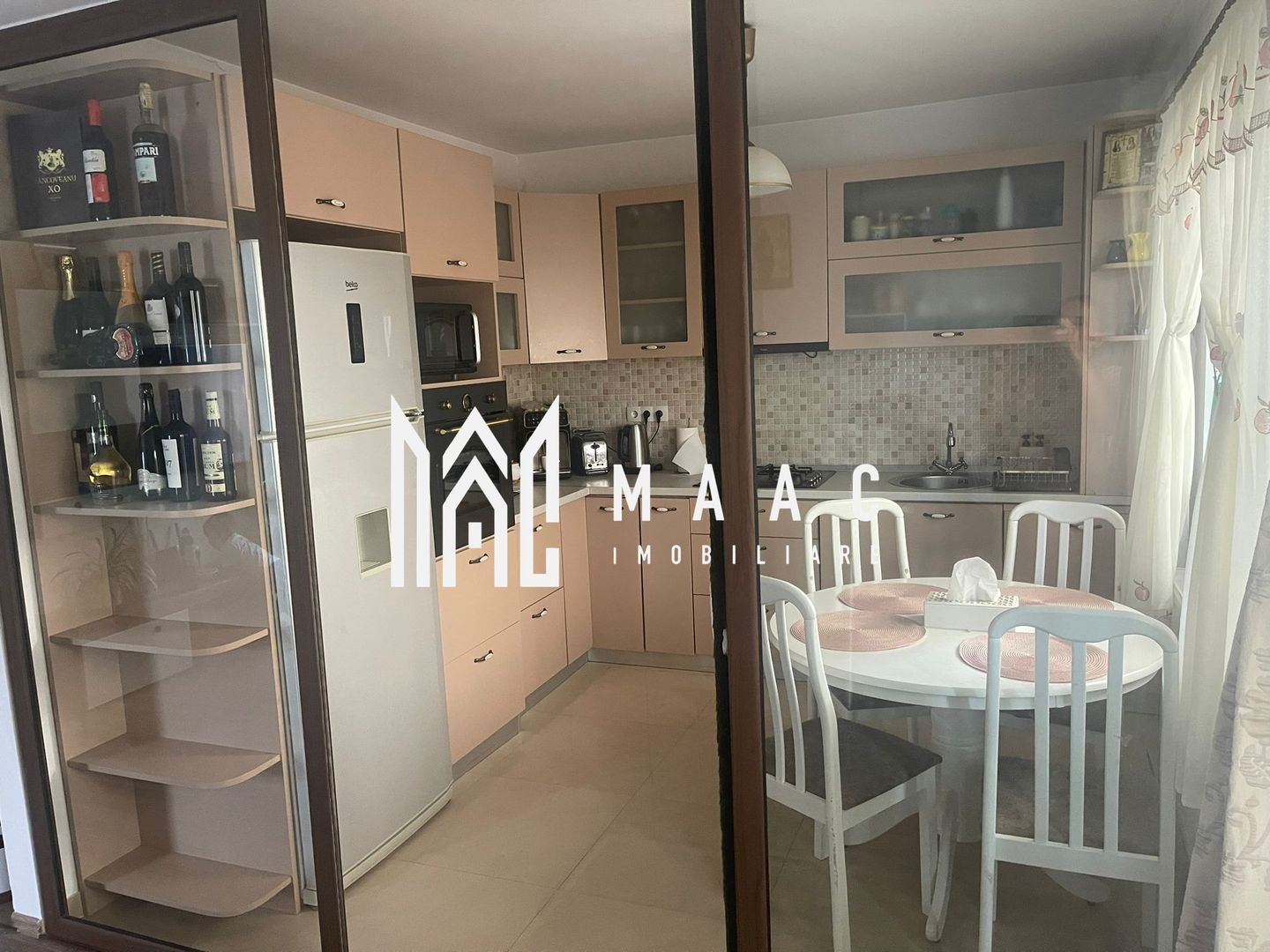 Apartament cu 3 camere, 67 mp utili  – Cartierul Arhitectiilor - Poză 4