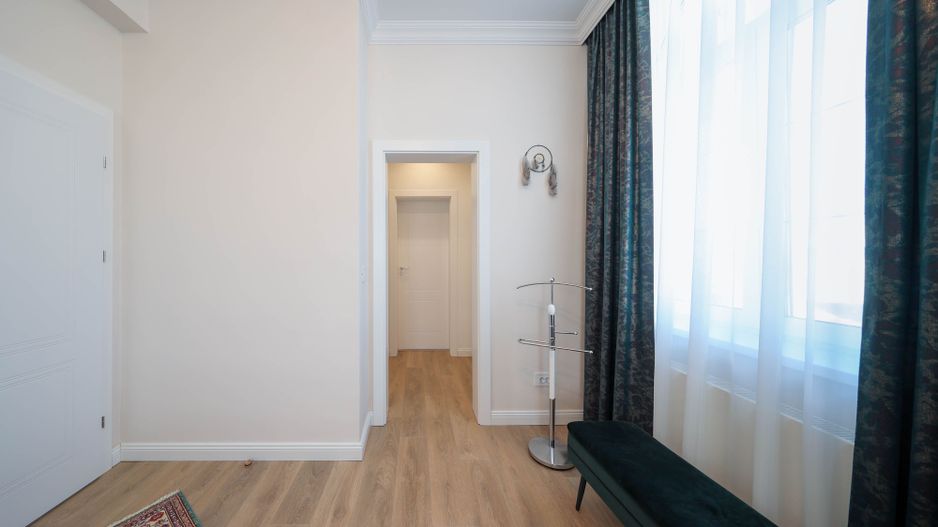 Casă ideală pentru familie în Brașov, Bunloc – spațioasă, luminoasă, priveliște - Poză 38