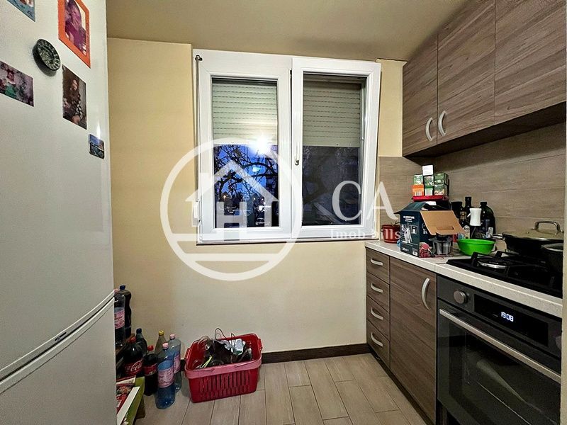 Apartament de vânzare tip PB cu 4 camere în Calea Aradului, Oradea - Poză 4