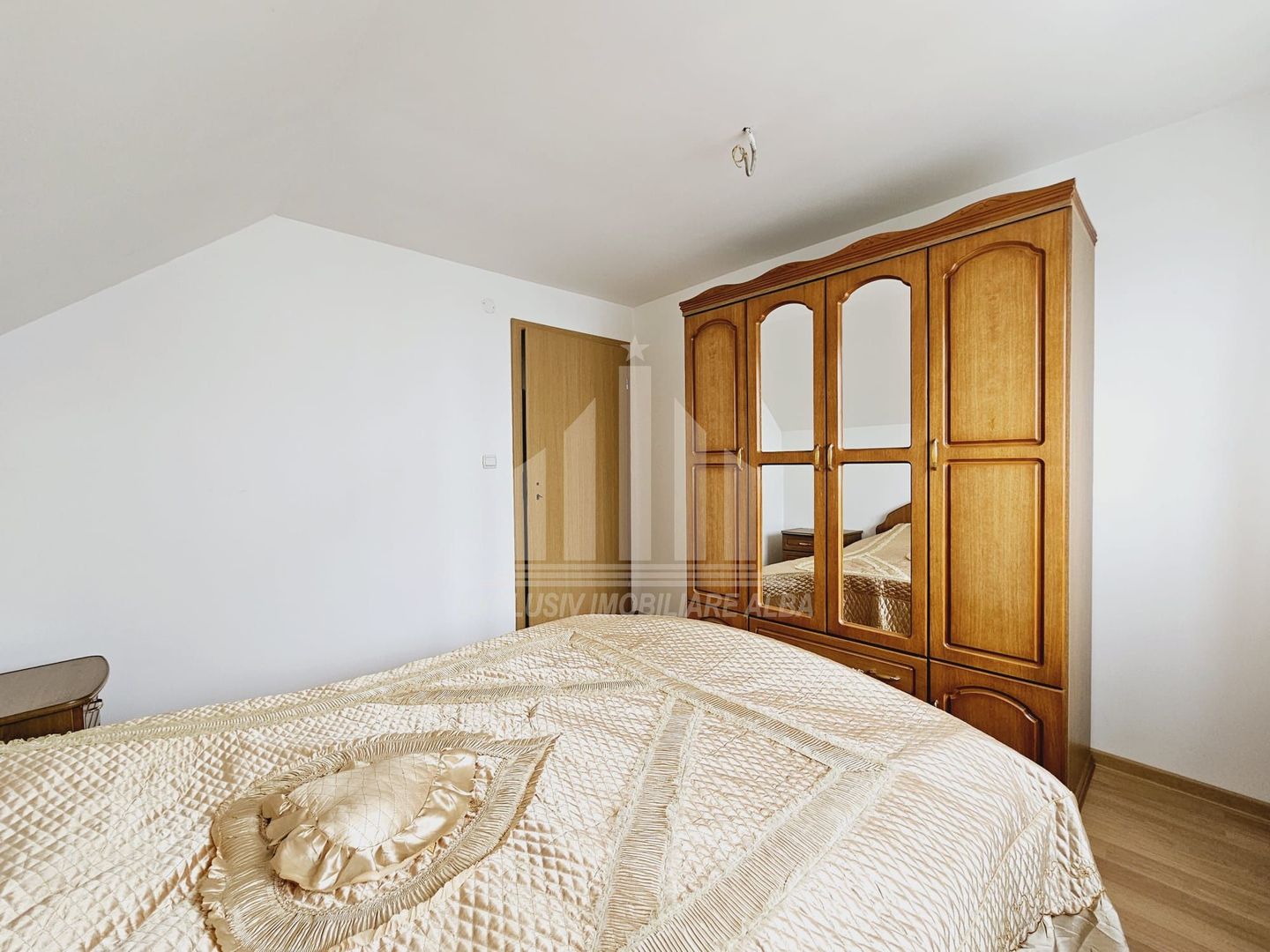 Apartament 3 camere | Scara interioara | 120 mp | Garaj | Alba-Micesti - Poză 7