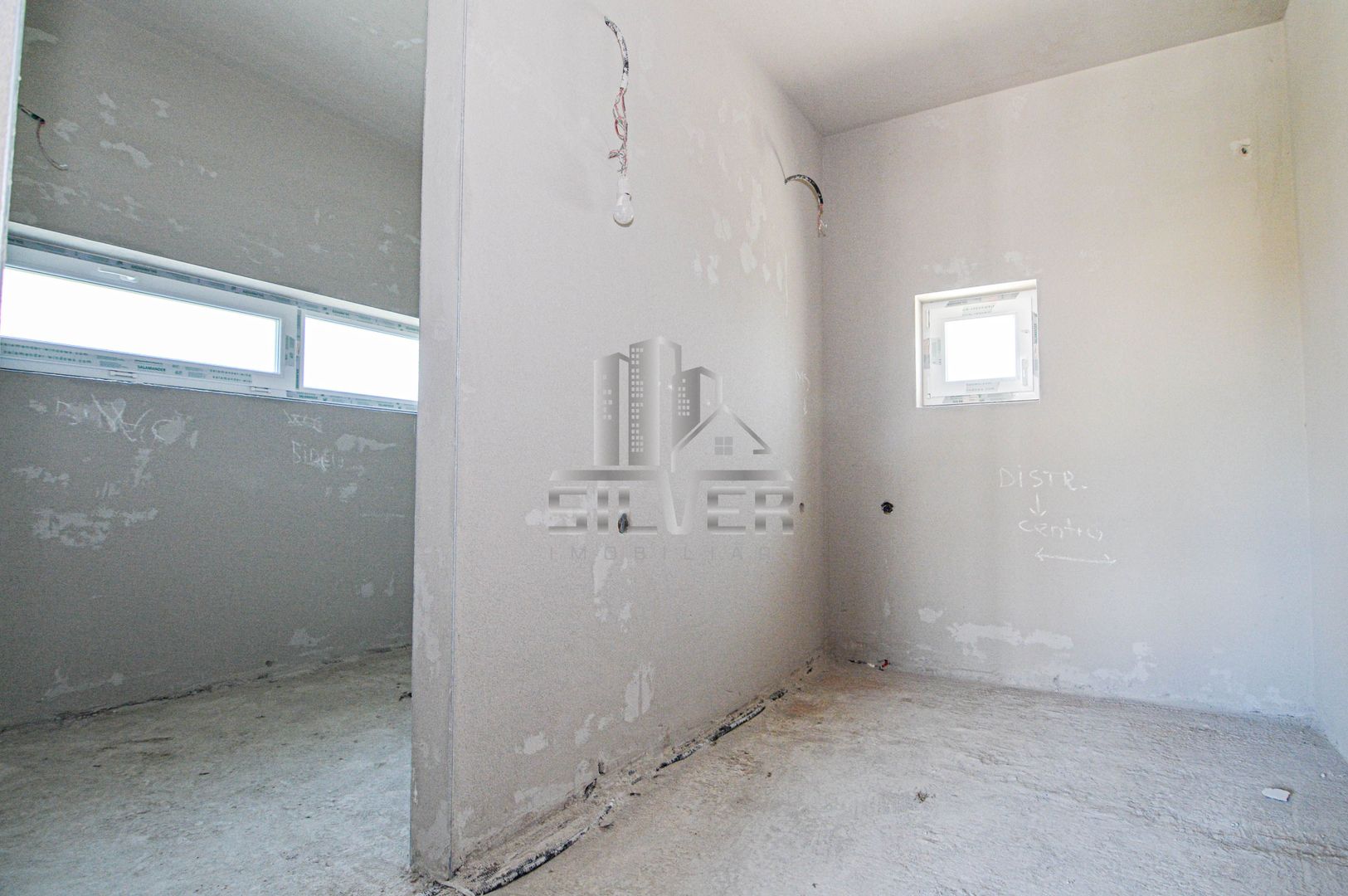 Casa individuala cu garaj si demisol, in Chinteni la 10 min de Cluj - Poză 12