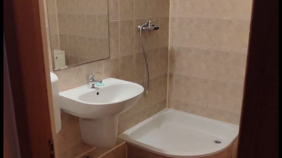 Inchiriere apartament 3 camere Rahova - Modoran Ene - Poză 12