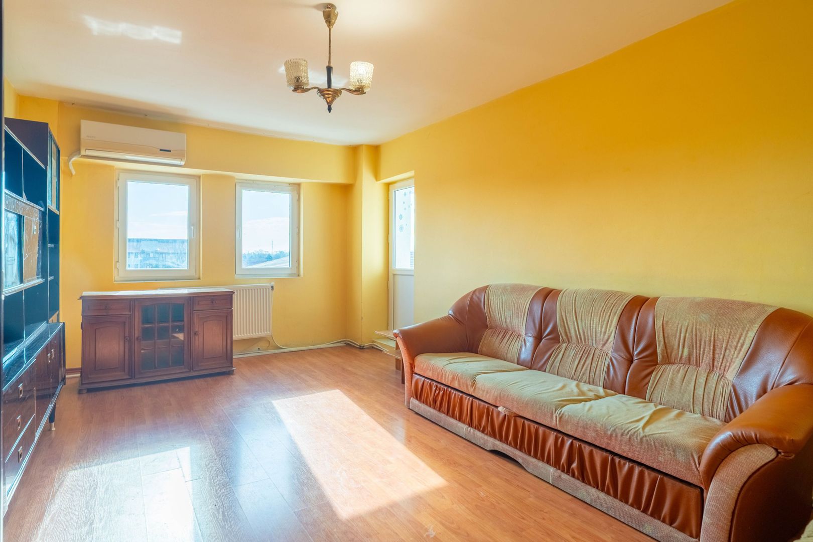 Apartament cu 4 camere, Alfa - 0% comision - Poză 1