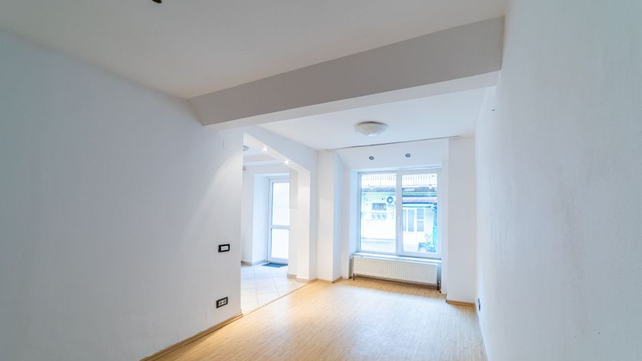 Apartament ultracentral la 1 minut de teatru - Poză 5