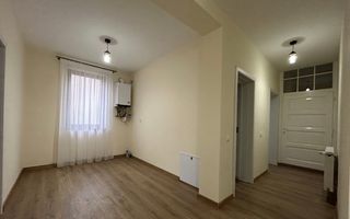Casă de închiriat curte proprie, subsol pod, garaj - Central - Poză 14