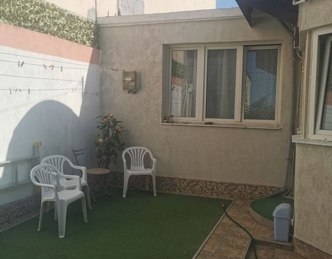 De vanzare Casa individuala curte proprie, Auchan Vitan, sector 3 - Poză 1