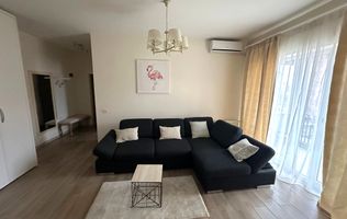 Lipovei, 2 camere, centrala proprie, curte.