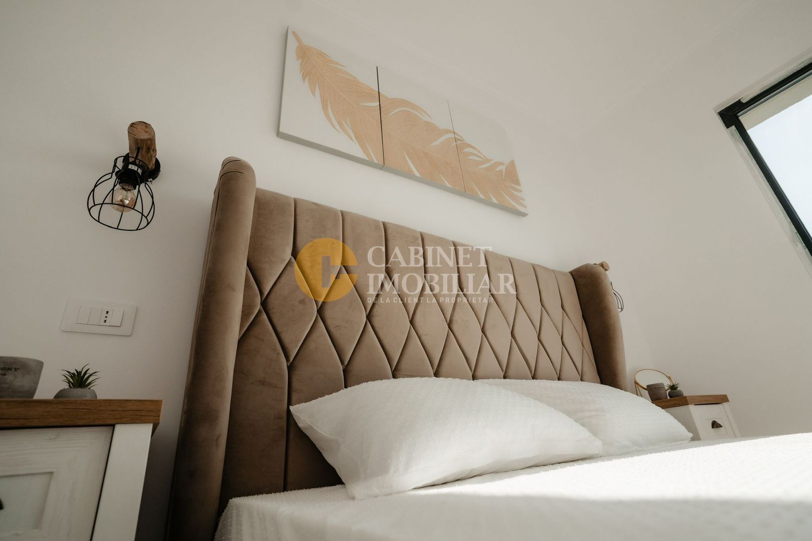 Casa individuala LA ASFALT - parter - PREMIUM - Visan, Bucium - Poză 9