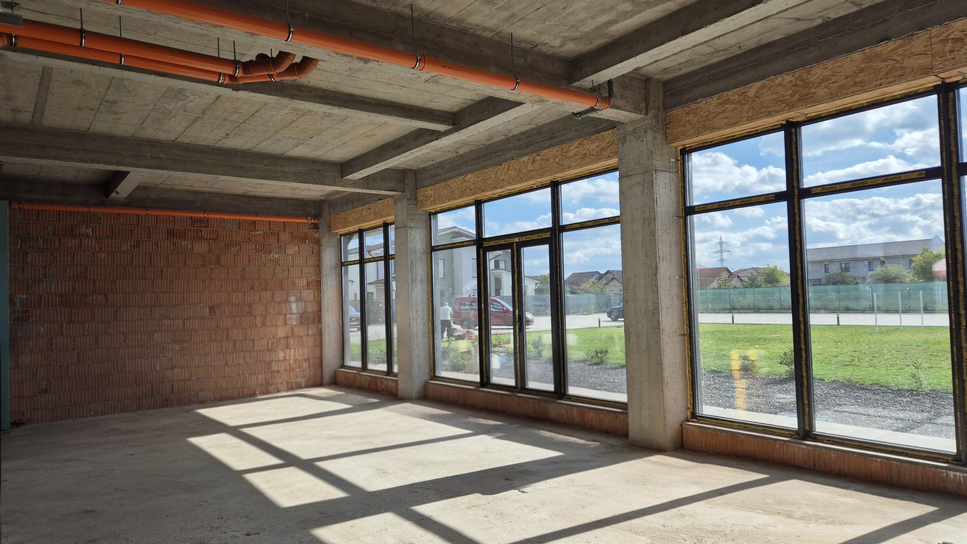 SPATIU MULTIPLE DESTINATII COMUNA GIROC - Poză 5